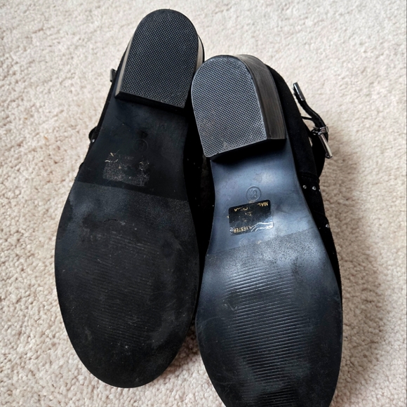 Studded Ankle Bootie. Black. Size 8.5 - Picture 5 of 7